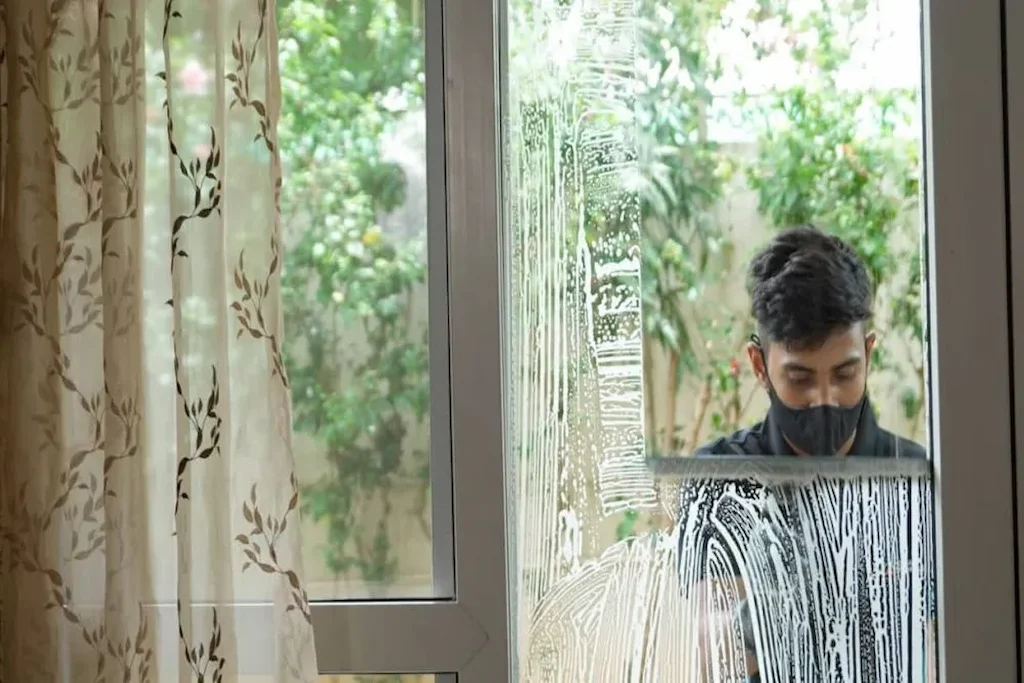 How to Clean Windows for a Brilliantly Clear View?