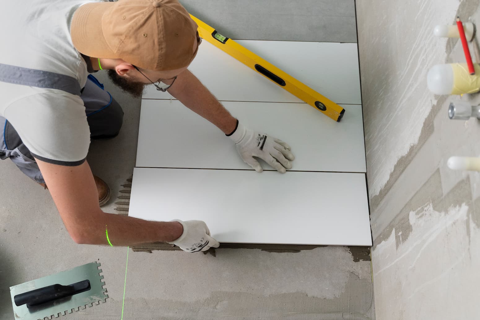 Tile replacement service - Clean Fanatics