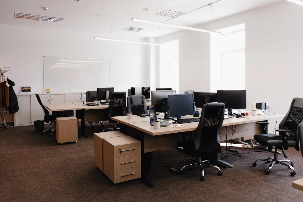 What Is Included In Professional Office Cleaning?