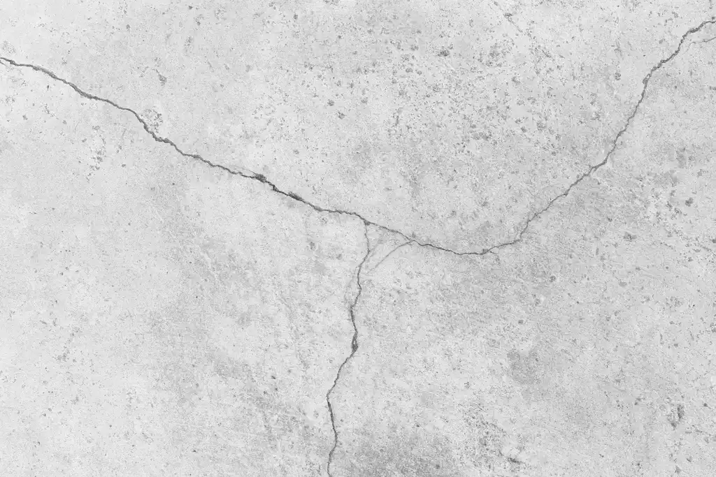 Crack types in Old Homes