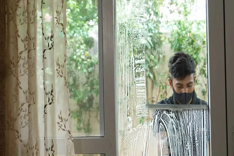 Window Cleaning services in Bangalore window cleaning services Window Cleaning - Clean Fanatics (2)