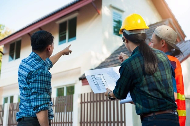 Pre-Purchase Home Inspection: 60-Minute Checklist for Hidden Problems (2025 Guide) Fabric vs Leather Chairs Pre-Purchase Home Inspection Checklist