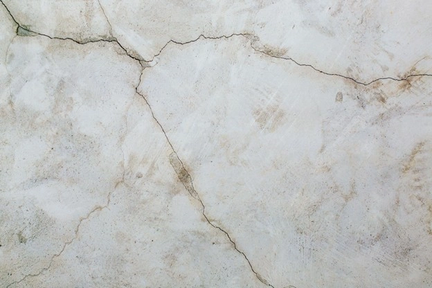 Marble Yellowing: Oxidation vs Moisture Entrapment - How to Identify the Root Cause Before Polishing renovation order Marble Yellowing_ Oxidation Vs Moisture